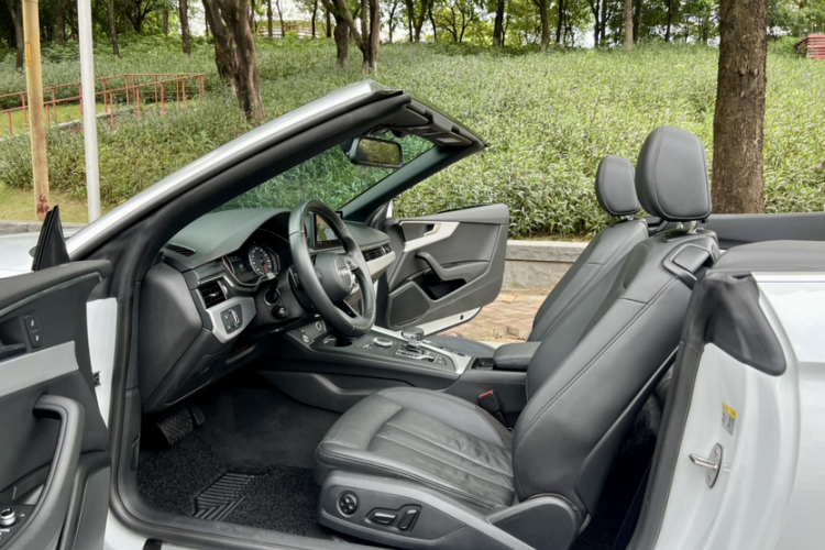 奥迪A5 2017款 Cabriolet 40 TFSI 时尚型局部细节19