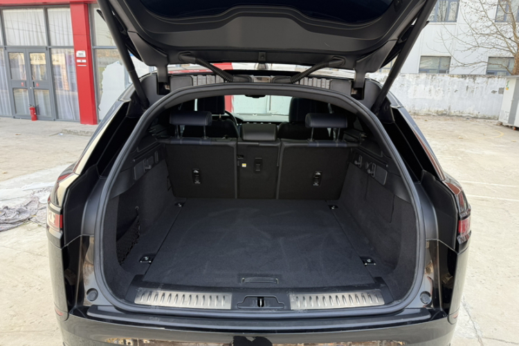 路虎 揽胜星脉 2022款 250PS 熠金珍藏版局部细节23