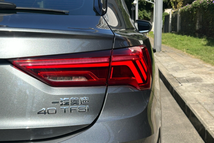 奥迪Q3 Sportback 2020款 40 TFSI 时尚型车身外观6005
