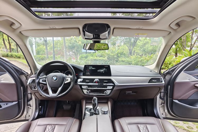 宝马5系 2018款 改款 530Li 领先型 豪华套装局部细节22