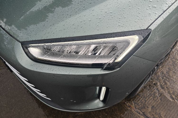 鸿蒙智行 问界M5 2022款 增程后驱标准版车身外观6013