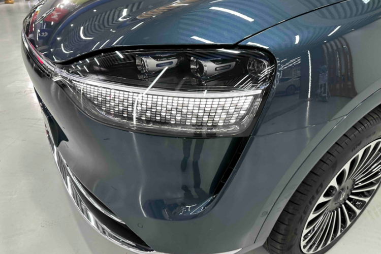 鸿蒙智行 问界M9 2024款 增程 Ultra版 52kWh 5座版车身外观6001