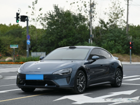 小米汽车 小米SU7 2024款 后驱超长续航高阶智驾Pro版