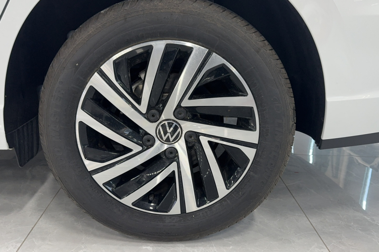 大众 朗逸 2024款 1.5L 自动五百万版车身外观6004