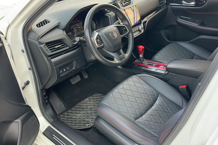 本田 凌派 2019款 180Turbo CVT舒适版 国VI中控内饰7001