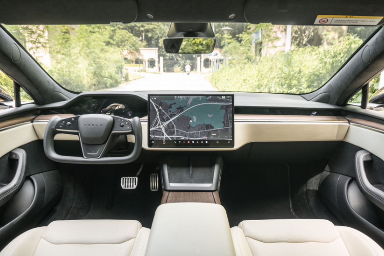 特斯拉 Model S 2023款 双电机全轮驱动版中控内饰7006