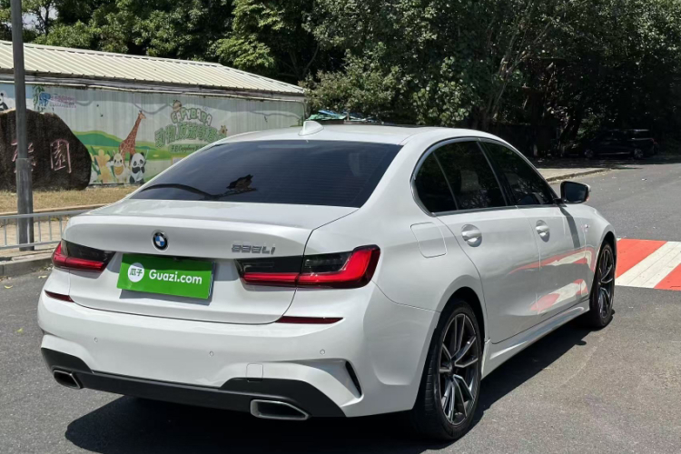 宝马3系 2021款 改款二 320Li M运动套装车身外观6004