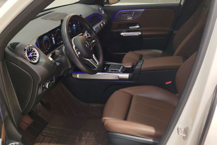 奔驰GLB 2020款 改款 GLB 200 时尚型局部细节19