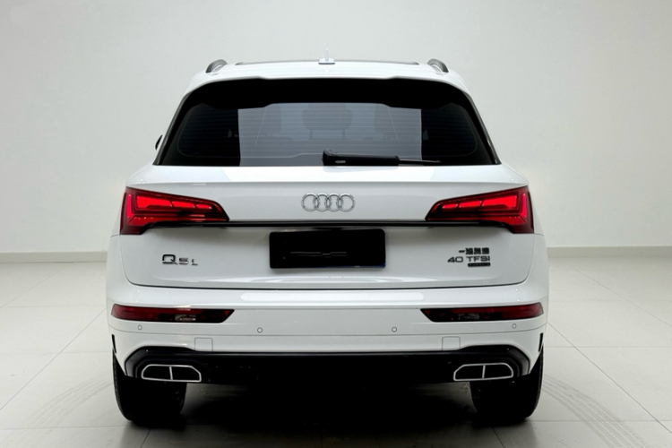 奥迪Q5L 2024款 40 TFSI 豪华动感型车身外观6004