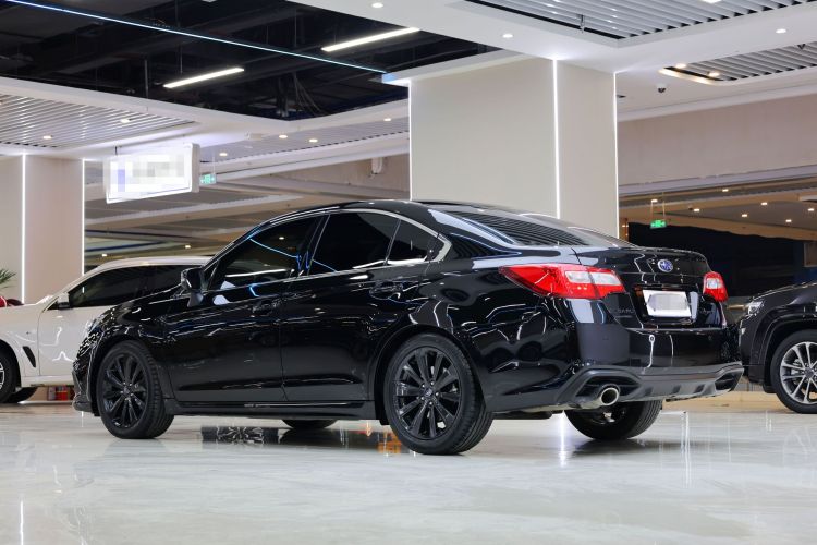 斯巴鲁 力狮 2020款 改款 2.5i 荣耀限量版 EyeSight车身外观6003