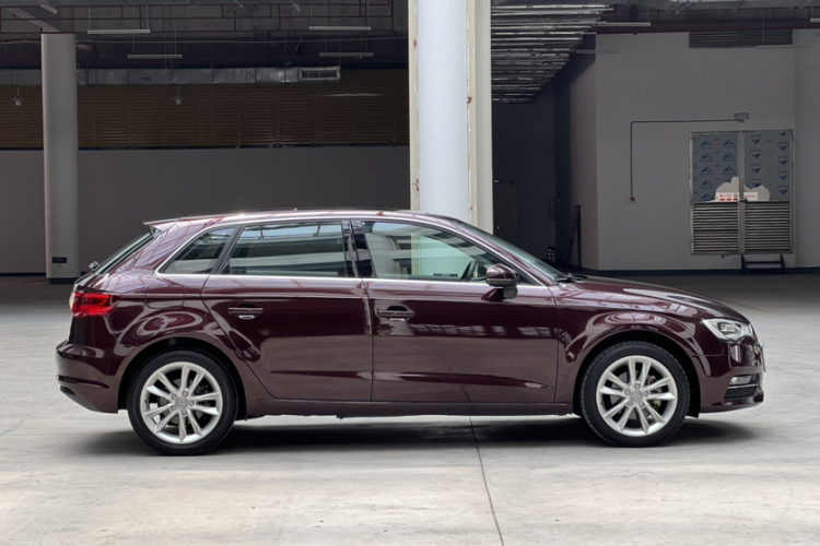 奥迪A3 2014款 Sportback 35 TFSI 自动舒适型车身外观6004