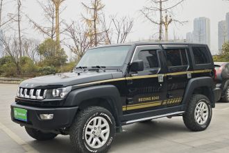 北京BJ40 2016款 40L 2.0T 手动四驱尊贵版