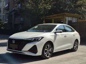 长安 逸动 2025款 PLUS 1.4T 双离合高能版