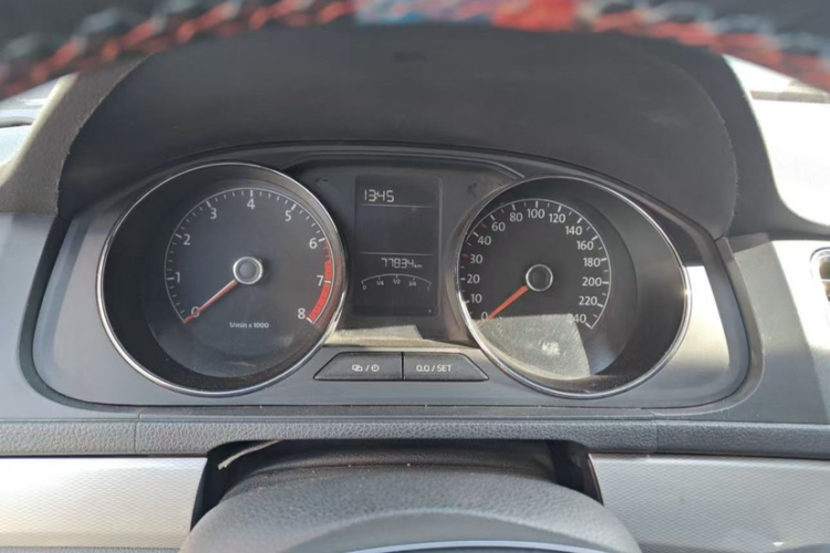 大众 朗行 2015款 1.6L 自动舒适版中控内饰15