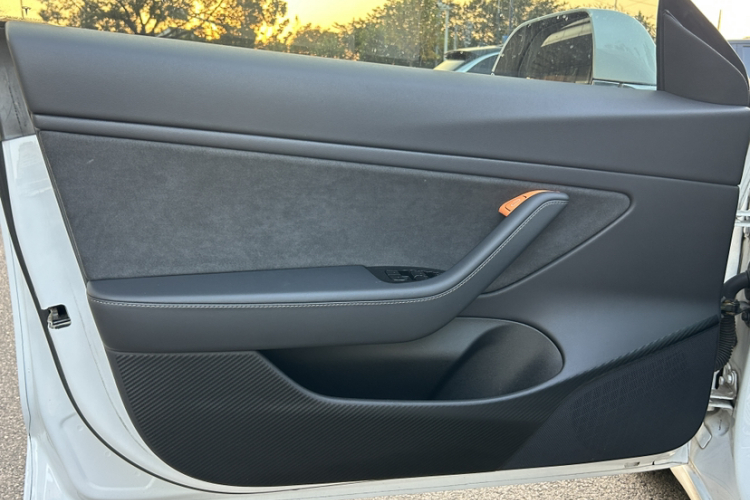 特斯拉 Model 3(进口) 2019款 长续航后驱版中控内饰7008