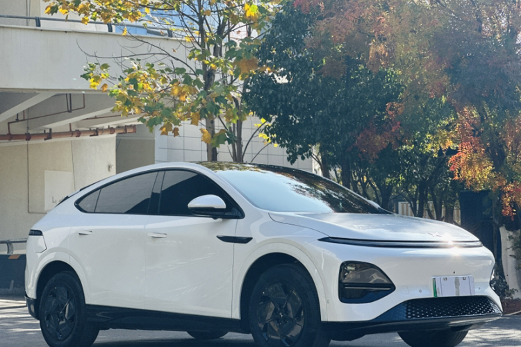 小鹏G6 2025款 625 长续航 Max 科技版车身外观6006