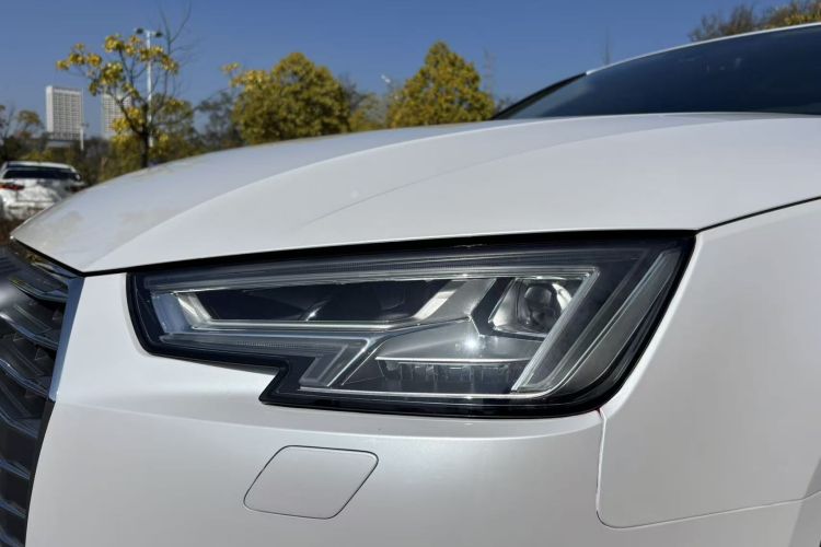 奥迪A4L 2018款 30周年年型 40 TFSI 时尚型车身外观6008