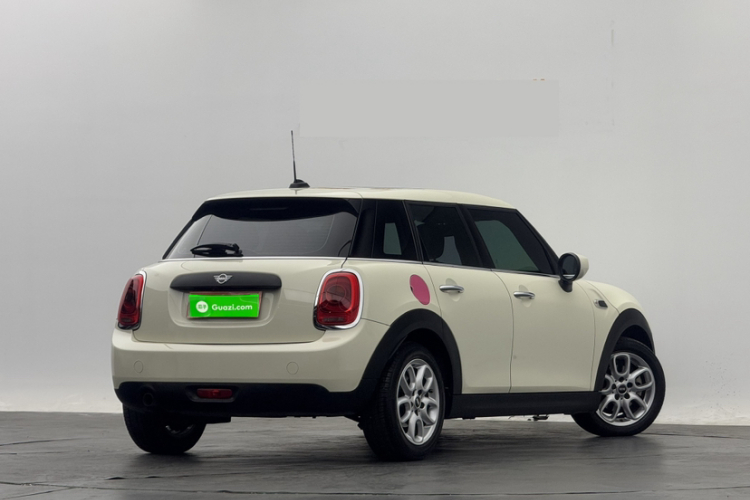 MINI 2021款 1.5T ONE 五门版车身外观6001