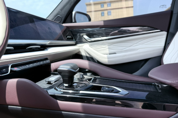 吉利汽车 星越L 2024款 2.0TD 高功自动两驱云起版车身外观6007