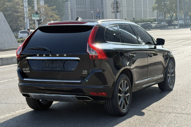 沃尔沃XC60 2017款 T5 AWD 智远升级版车身外观6005