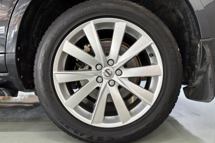 沃尔沃XC90 2018款 T5 智逸版 5座车身外观6006