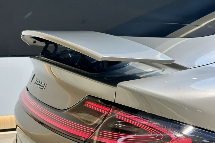 小米汽车 小米SU7 2024款 后驱超长续航高阶智驾Pro版车身外观6006