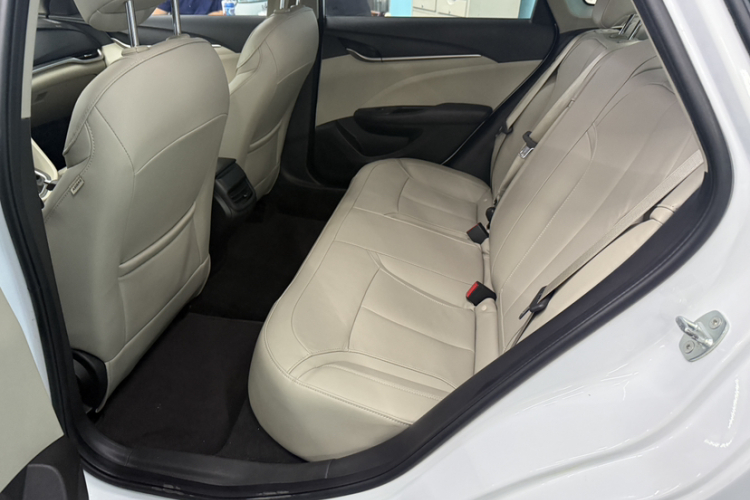 别克 英朗 2019款 15T 双离合互联精英型 国VI中控内饰7003