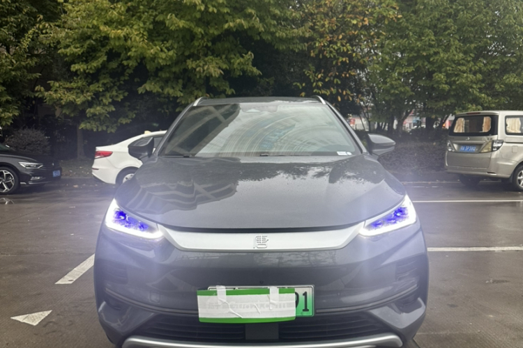 比亚迪 唐新能源 2022款 EV 600KM 尊享型车身外观6005