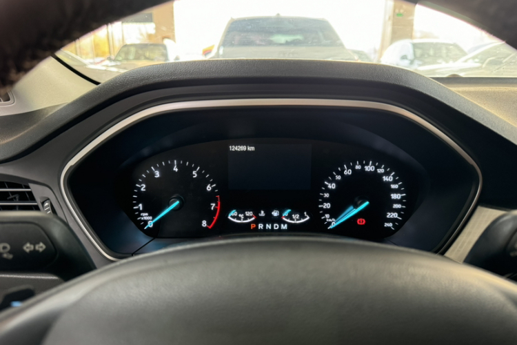 福特 福克斯 2019款 三厢 EcoBoost 180 自动锋潮型中控内饰15