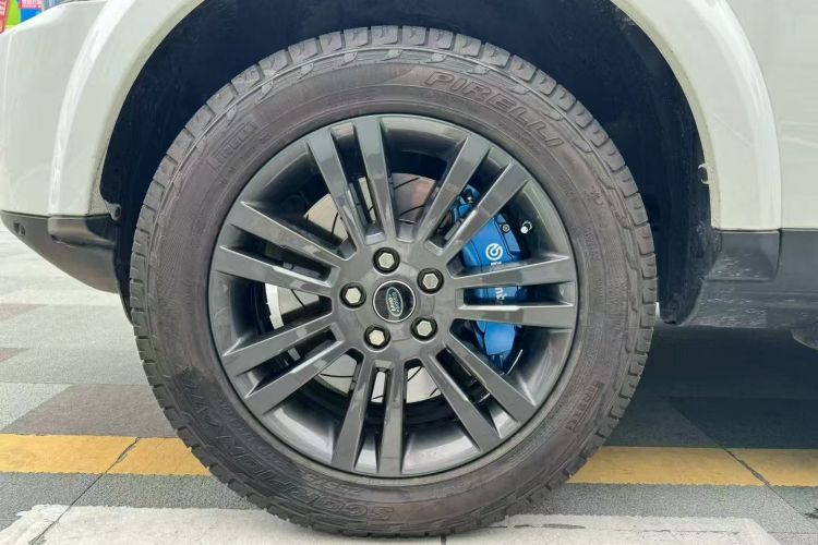 路虎 发现 2016款 3.0 SC 曜黑典藏版 HSE车身外观6005