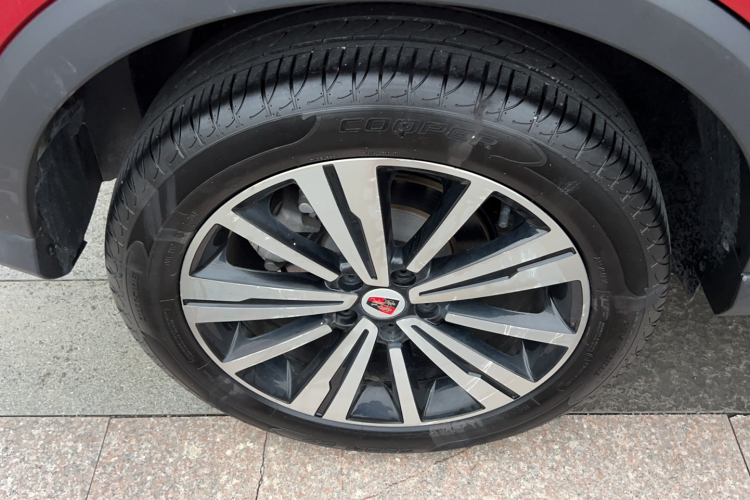 荣威RX5 2020款 20T 自动4G互联超越旗舰版车身外观6007