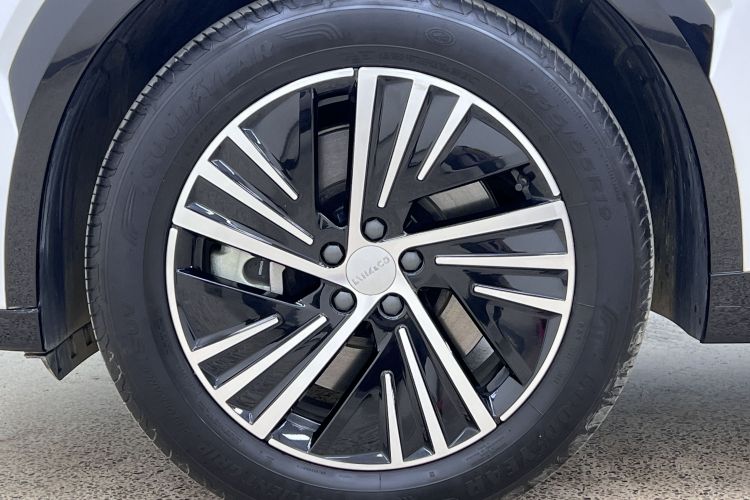 领克08 EM-P 2023款 245km 超长续航Halo车身外观6006