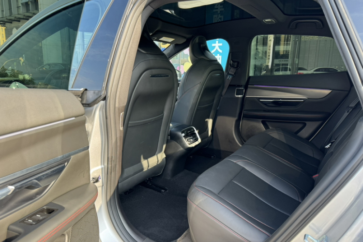 小鹏P7 2023款 P7i 702 Pro中控内饰7003