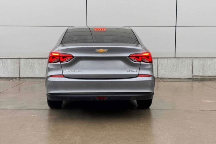 雪佛兰 科鲁泽 2021款 320 自动悦享天窗版车身外观6007