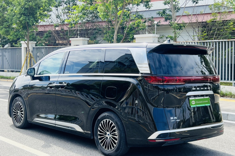 腾势D9 2022款 DM-i 970 四驱旗舰型车身外观6001