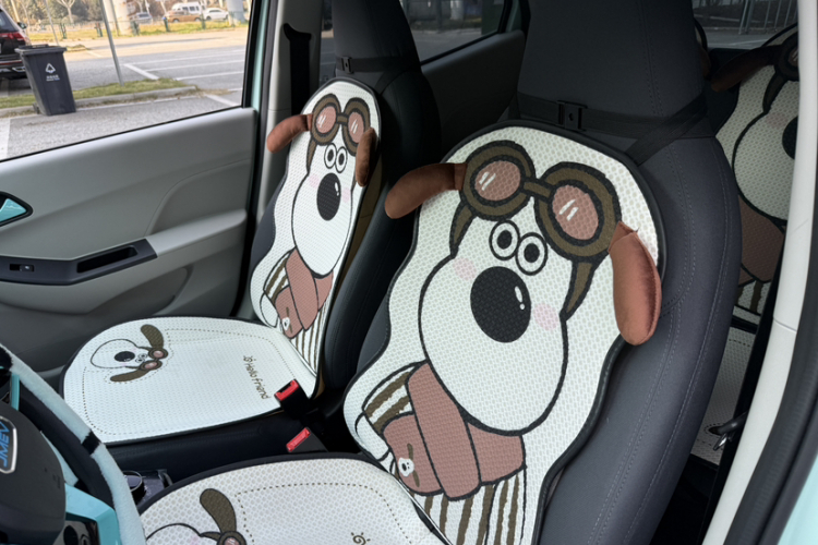 江铃集团新能源 易至EV2 2026款 PLUS+ 舒适型中控内饰7009