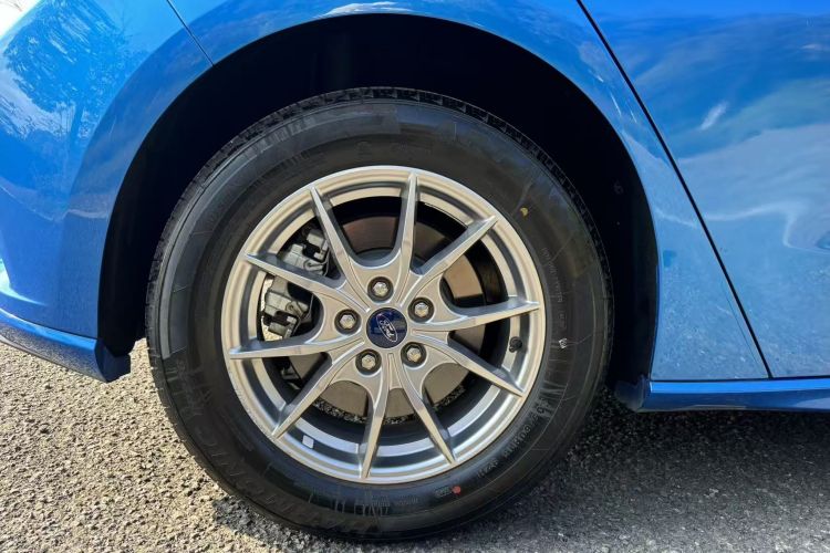 福特 福克斯 2020款 两厢 EcoBoost 180 自动锋潮型车身外观6007