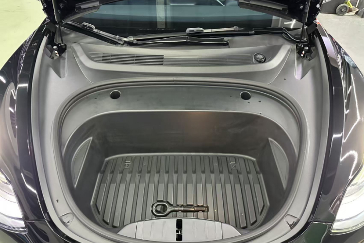特斯拉 Model 3 2021款 标准续航后驱升级版 3D6局部细节24