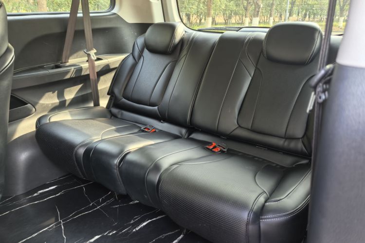 上汽大通MAXUS 大通G20 2021款 PLUS 2.0T 汽油自动豪华版中控内饰7006