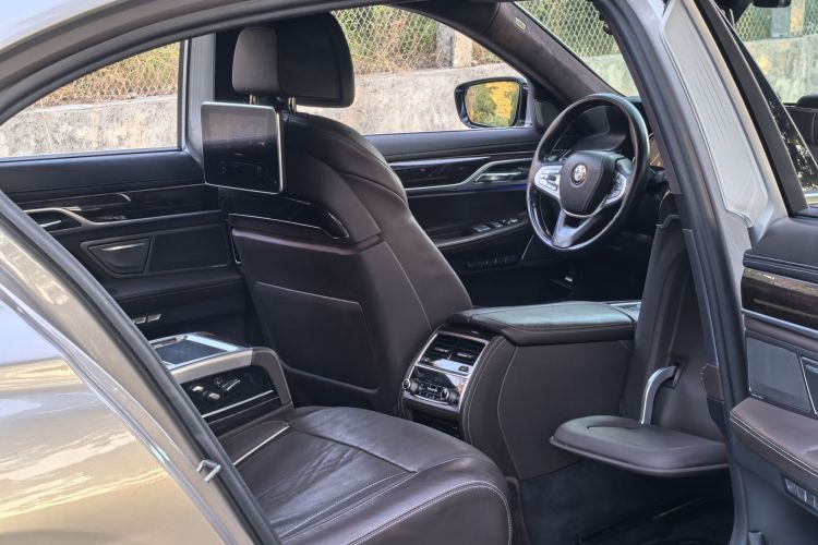 宝马7系 2017款 740Li xDrive 豪华型中控内饰7007