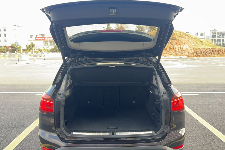 宝马X1 2018款 sDrive18Li 时尚型局部细节23