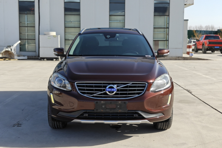 沃尔沃XC60 2015款 T5 智进版车身外观6006