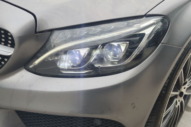 奔驰C级(进口) 2017款 C 200 4MATIC 轿跑版局部细节36