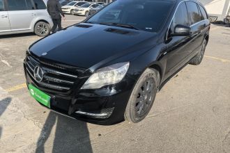 奔驰R级 2017款 R 320 4MATIC 商务型臻藏版