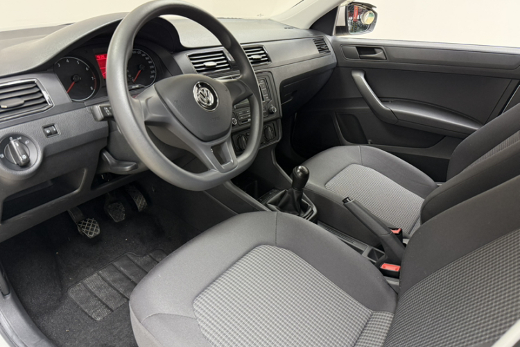 大众 桑塔纳 2019款 1.5L 手动风尚版 国VI中控内饰7003