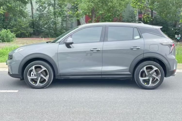 领克06 EM-P 2022款 PHEV 84KM续航版 Pro车身外观6005