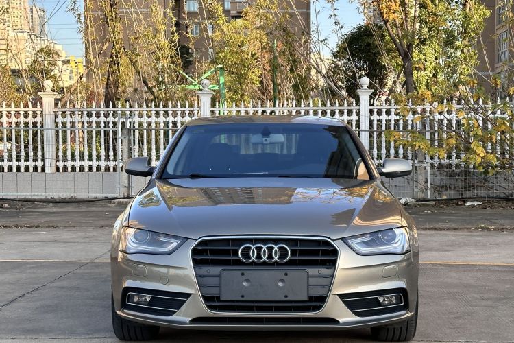 奥迪A4L 2013款 35 TFSI 自动舒适型车身外观6001