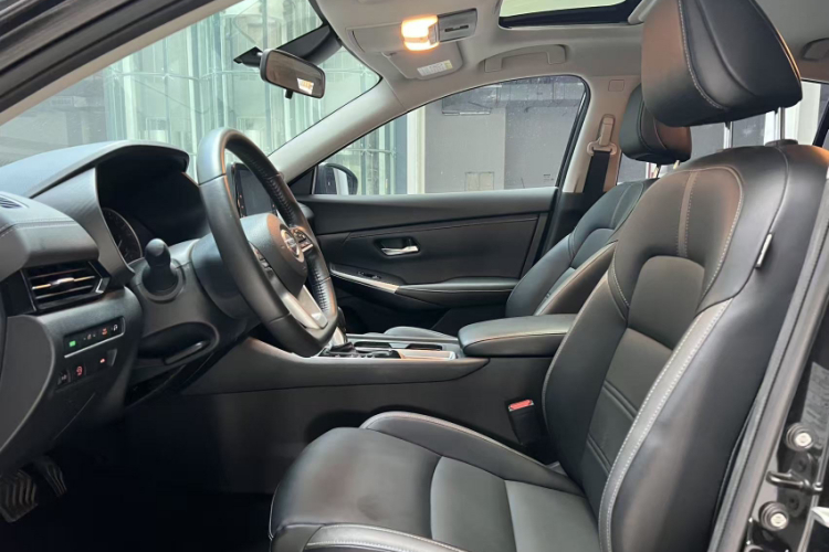 日产 轩逸 2022款 1.6L XL CVT悦享版中控内饰7005