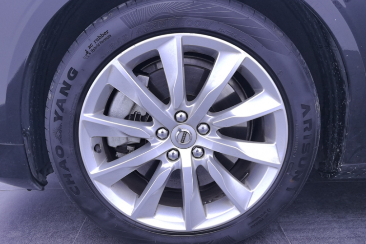 沃尔沃S90新能源 2020款 T8 E驱混动 智逸豪华版车身外观6006