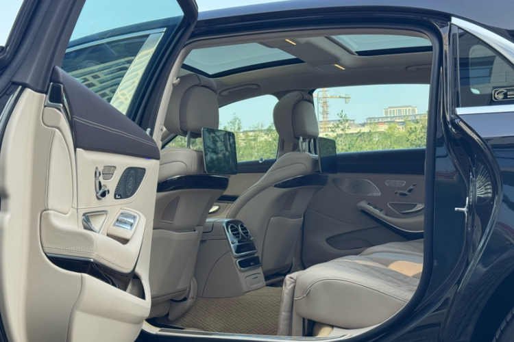 奔驰 迈巴赫S级 2018款 S 450 4MATIC中控内饰7008